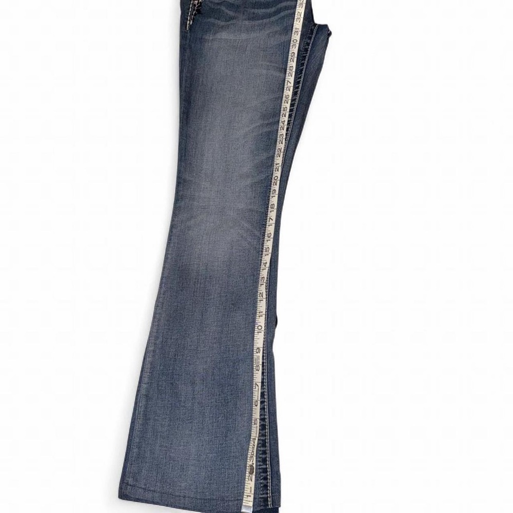 Miss Me Blue Denim Embroidered Pocket jeans. Size 29 - Picture 7 of 8